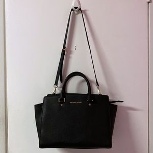 MICHAEL KORS selma satchel medium black